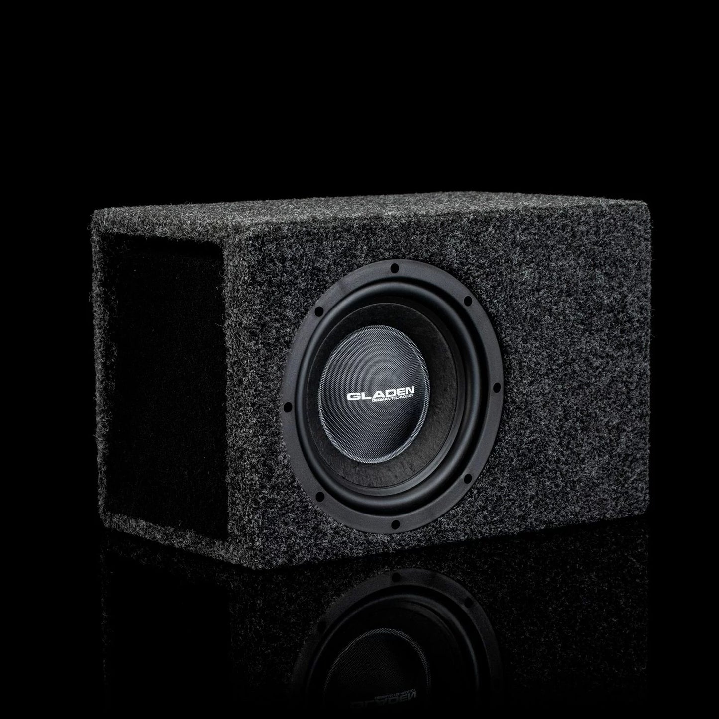 GLADEN RS08-VB-CU 1 x 8" i kompakt portet kabinett