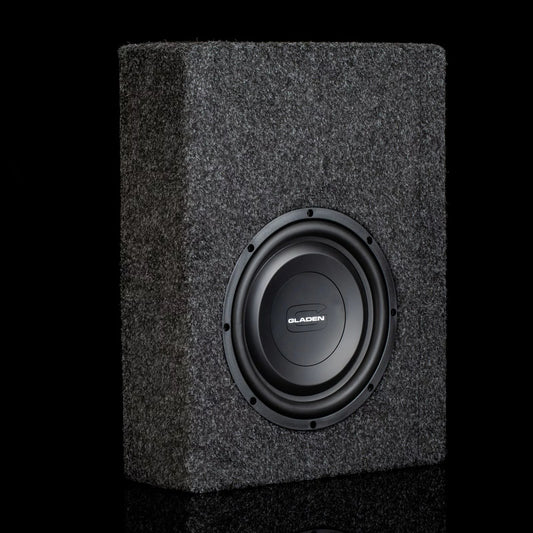 GLADEN RSX 10 SLIM SB-CU-AC 1 x 10" i kompakt kabinett med integrert forsterker