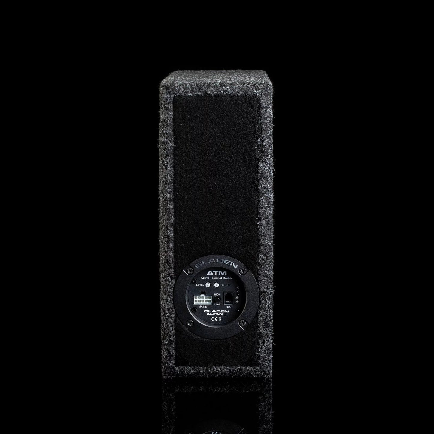 GLADEN RSX 08 SLIM VB-CU-AC 1 x 8" i kompakt kabinett med integrert forsterker